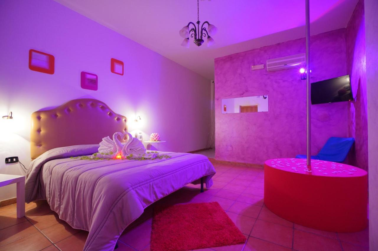 Hotel Stefany Lago Patria Extérieur photo