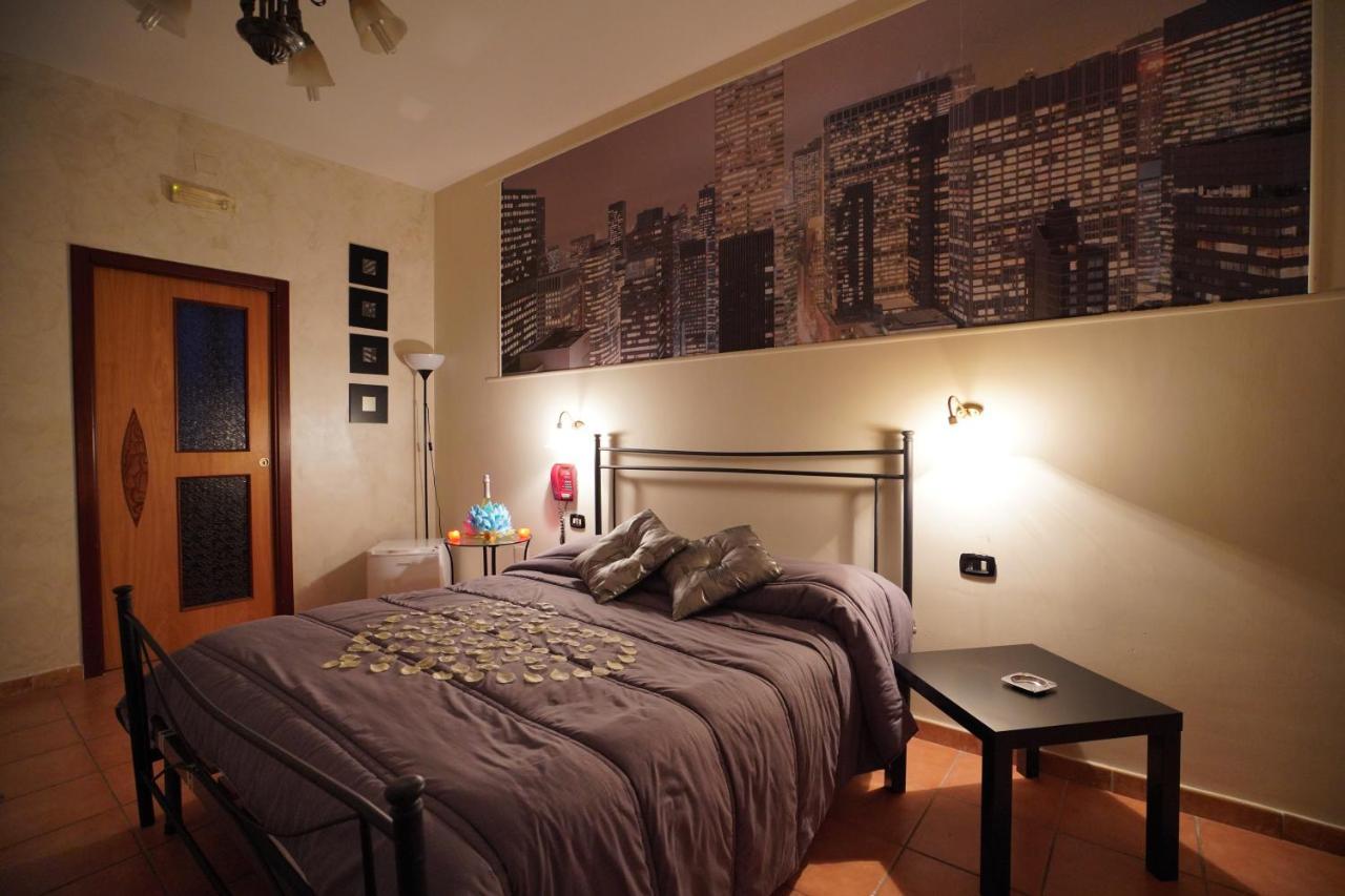 Hotel Stefany Lago Patria Extérieur photo